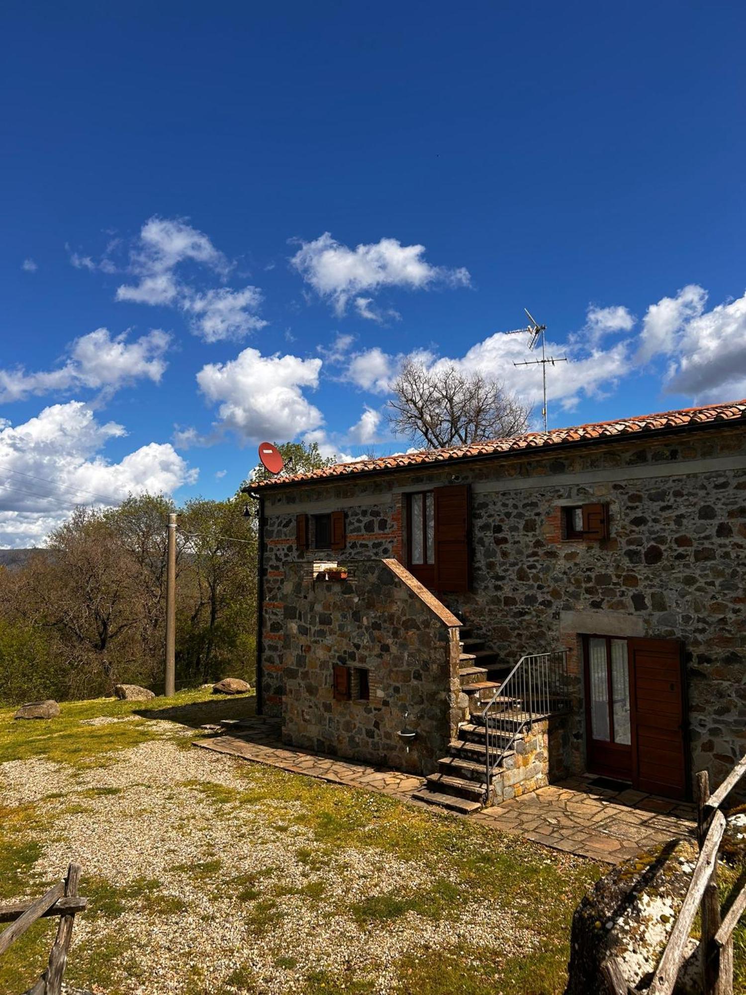Casetta Di Ugolino Radicofani Exteriér fotografie